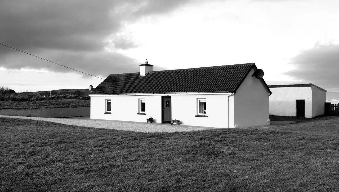 Villa Granny Dens à Donegal Town Extérieur photo